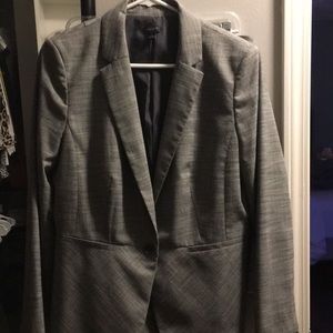 Gray peplum suit with skirt